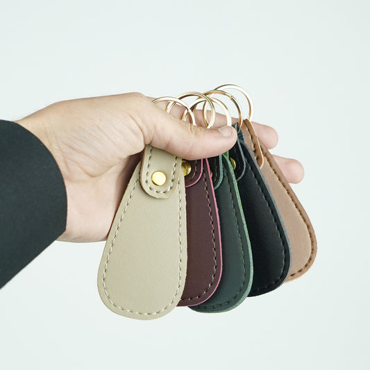 Trace Shape Keychain - astorebags.pk