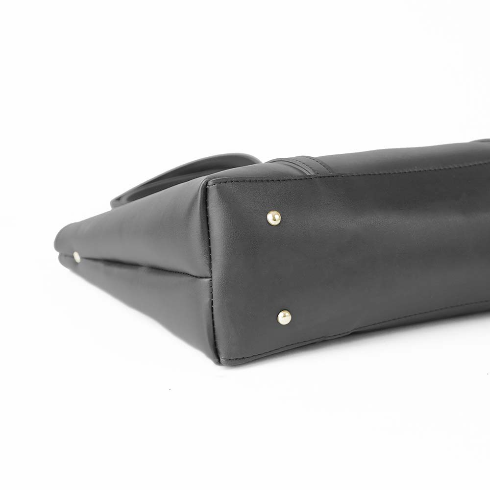 Ample Bag Black - astorebags.pk