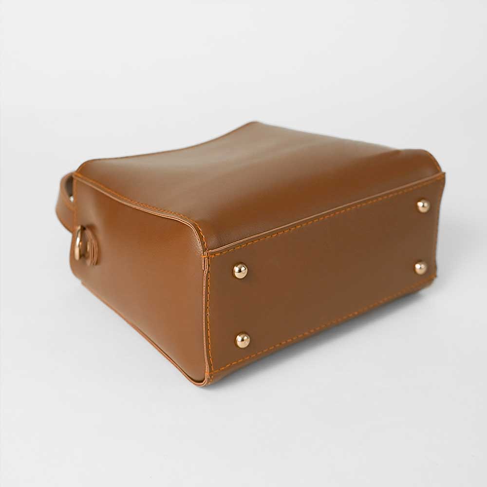 Eensy Bag Brown - astorebags.pk