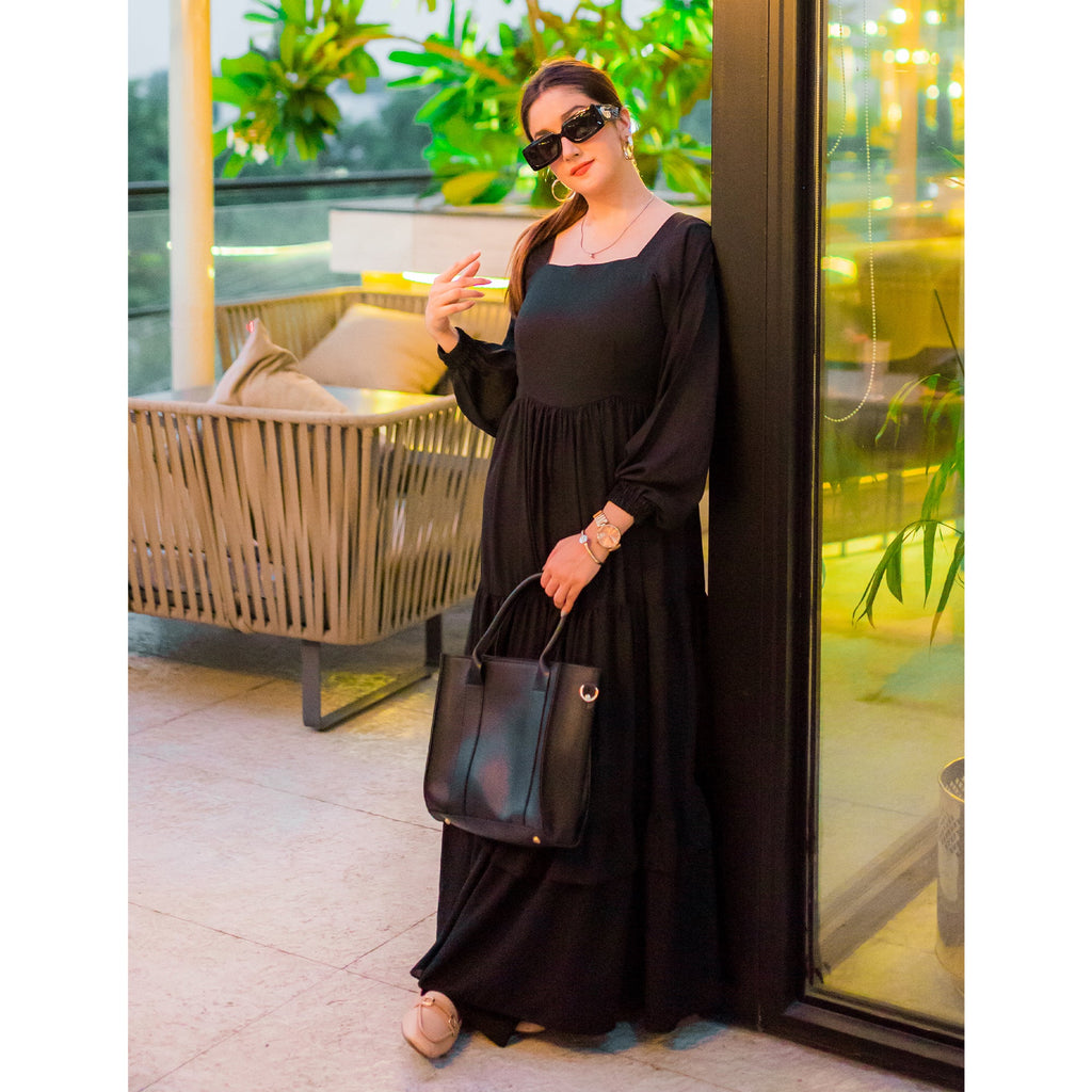 Symbol maxi dress (black)