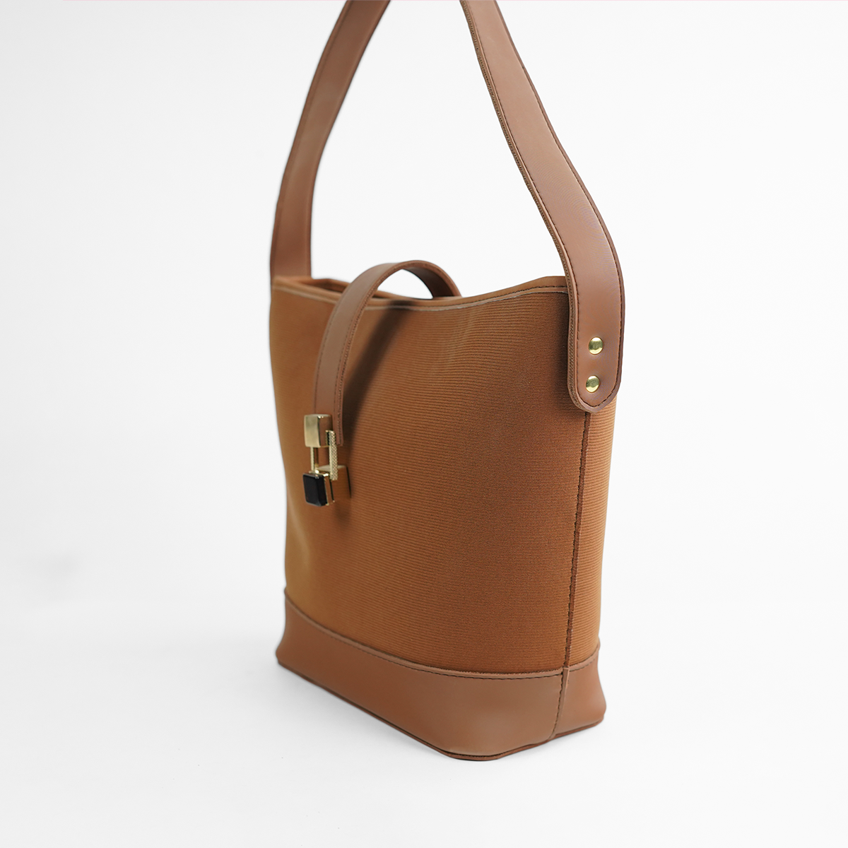 Solea Bucket Bag Brown