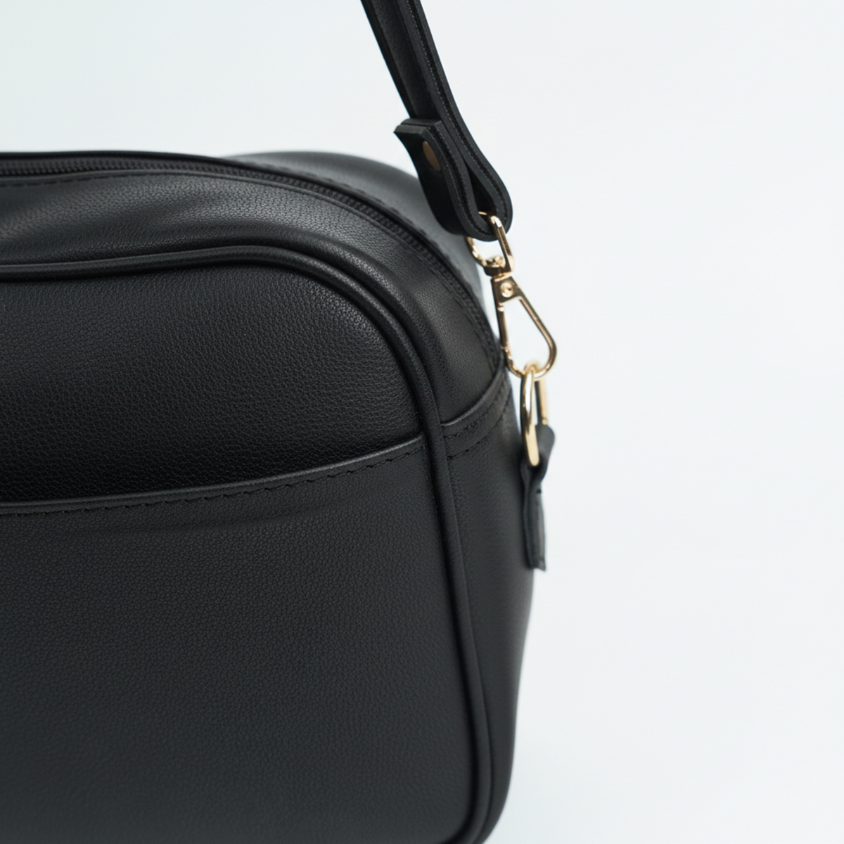 Velora Crossbody Black