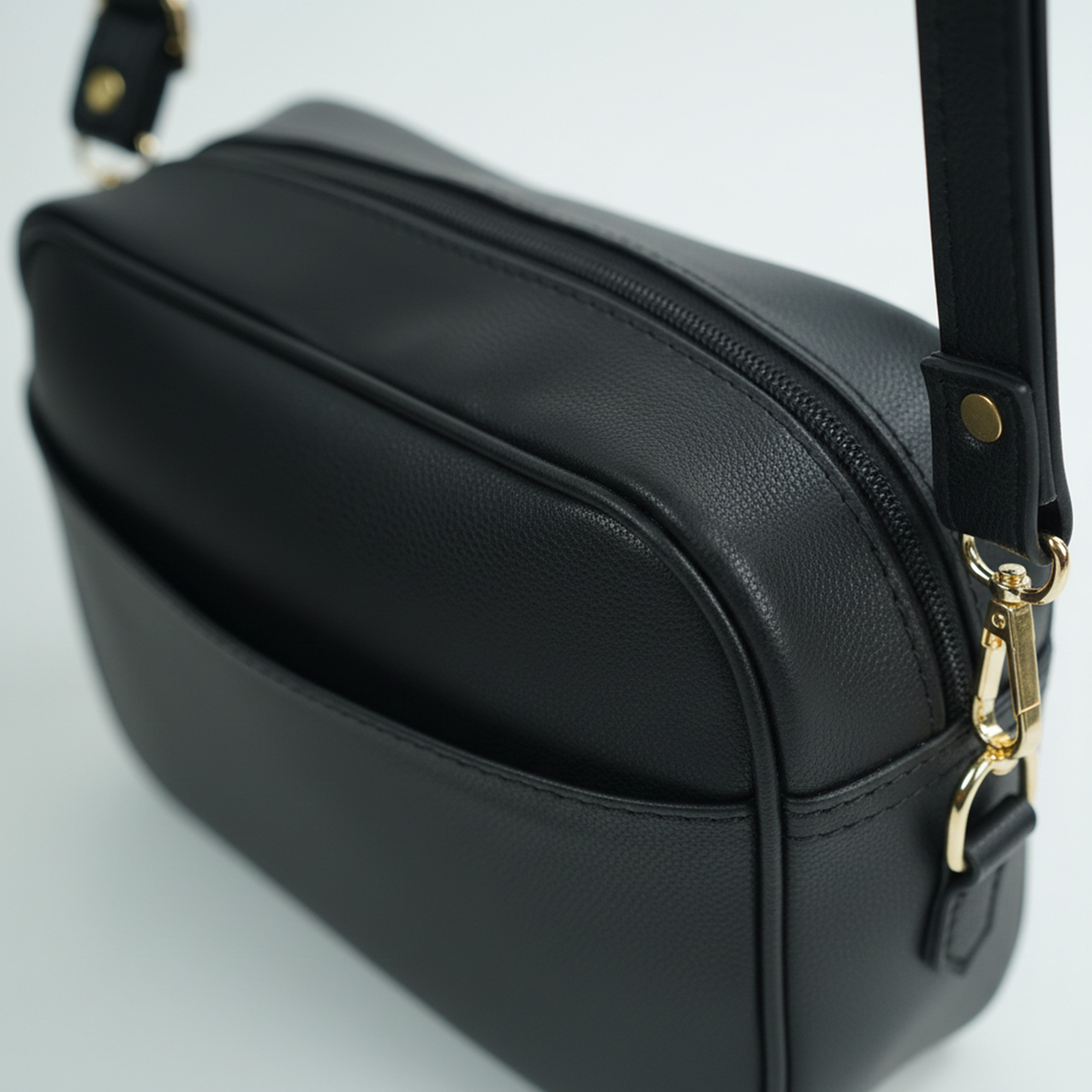Velora Crossbody Black