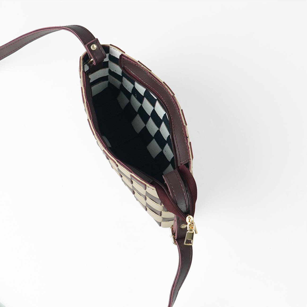 Cot Bag (Maroon & Beige) - astorebags.pk