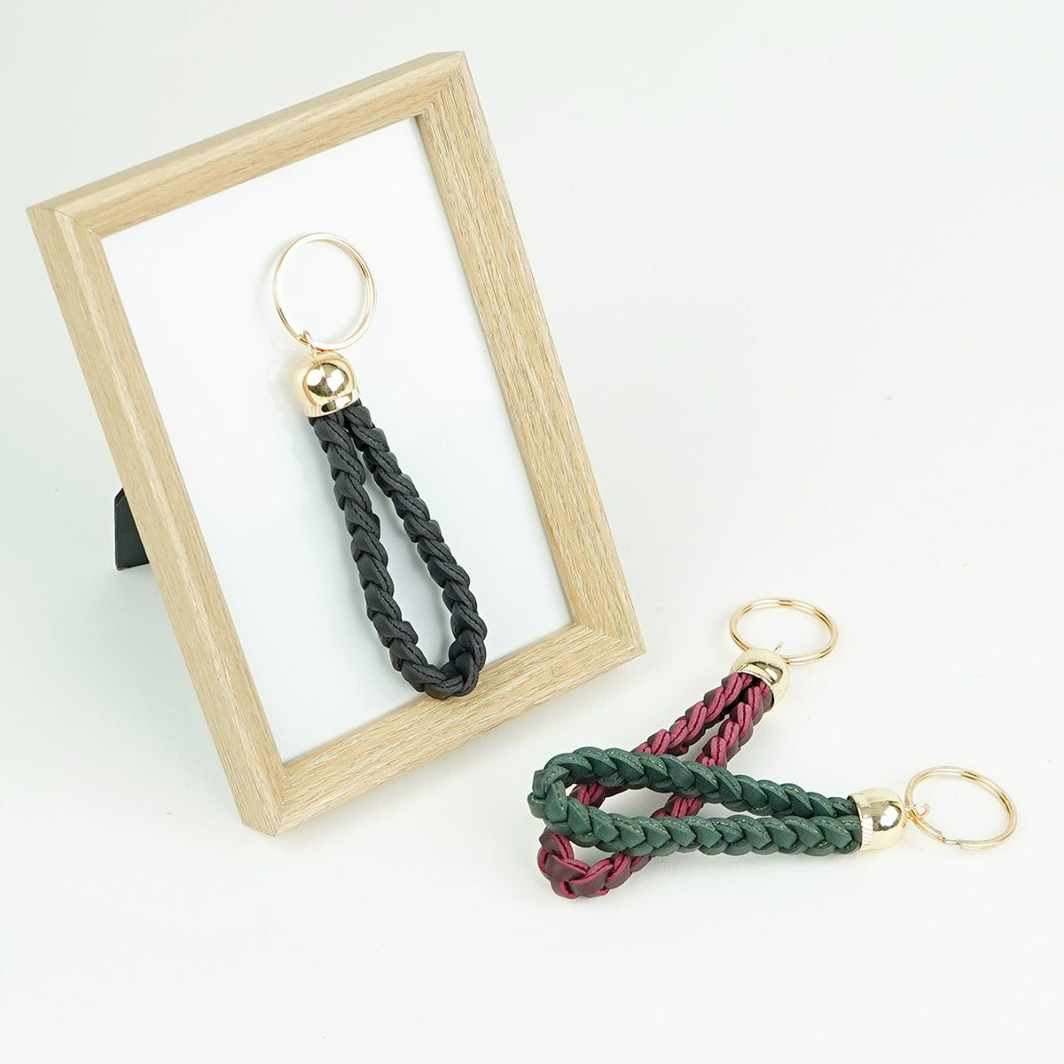 Criss Cross Keychain - astorebags.pk