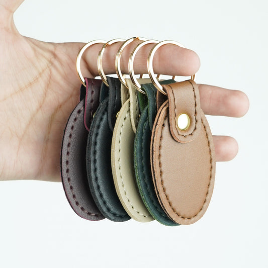 Oval Shape Keychain - astorebags.pk