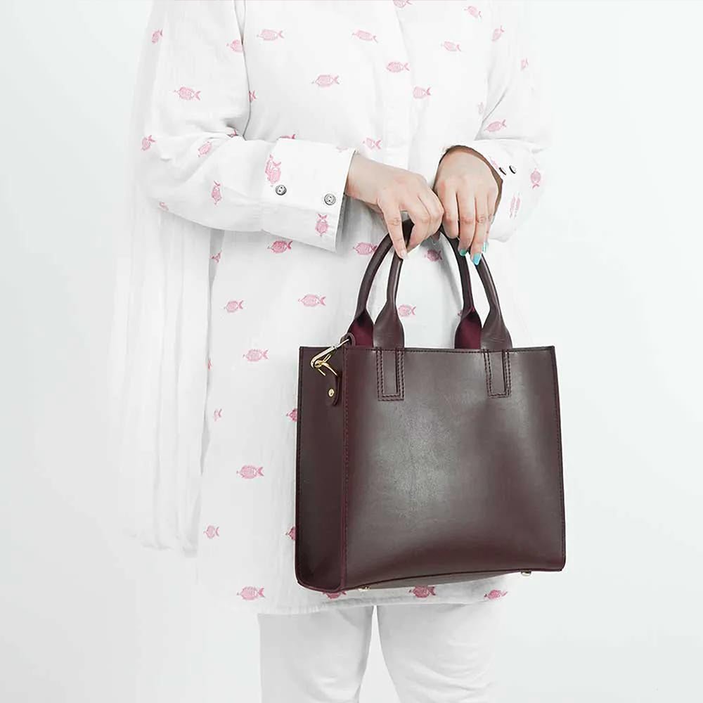 Service Bag Maroon - astorebags.pk