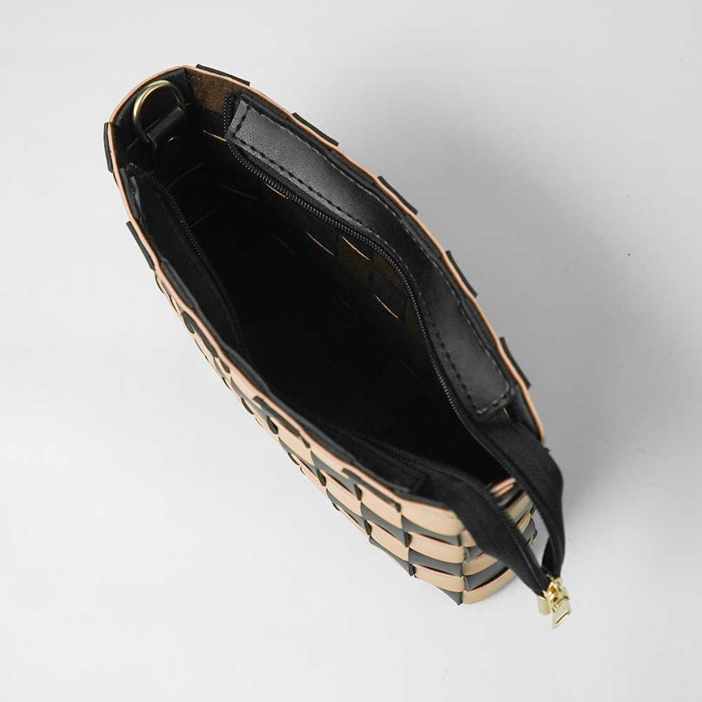 Cot Bag (Black & Peach) - astorebags.pk