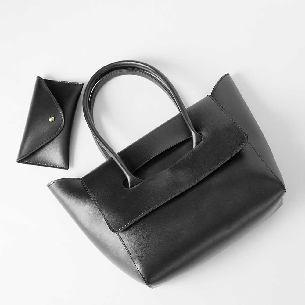 Globe Bag Black - astorebags.pk