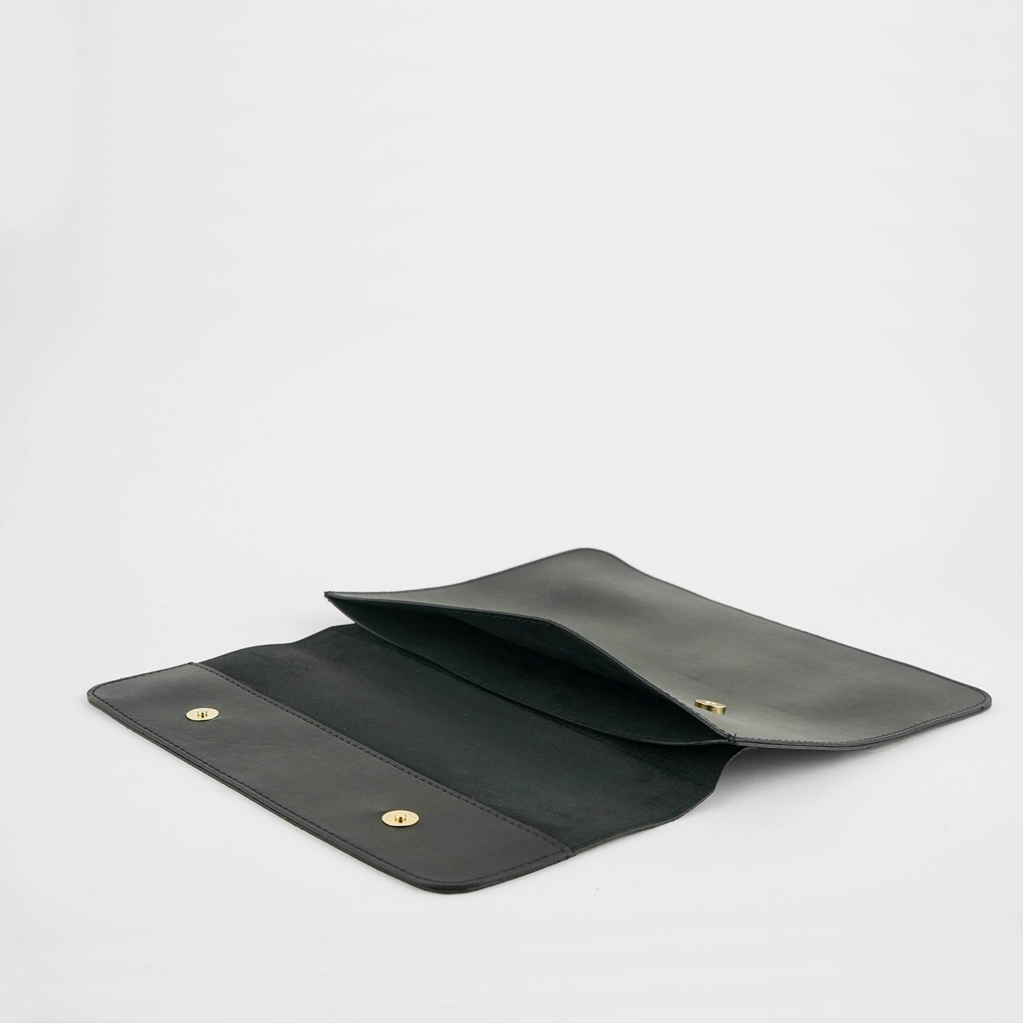 Macbook Sleeve Black (13 inches) - astorebags.pk