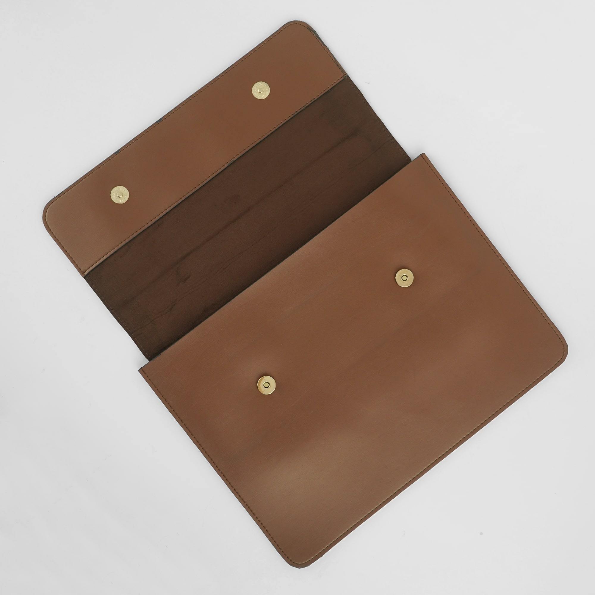 Macbook Sleeve Brown (13 inches) - astorebags.pk