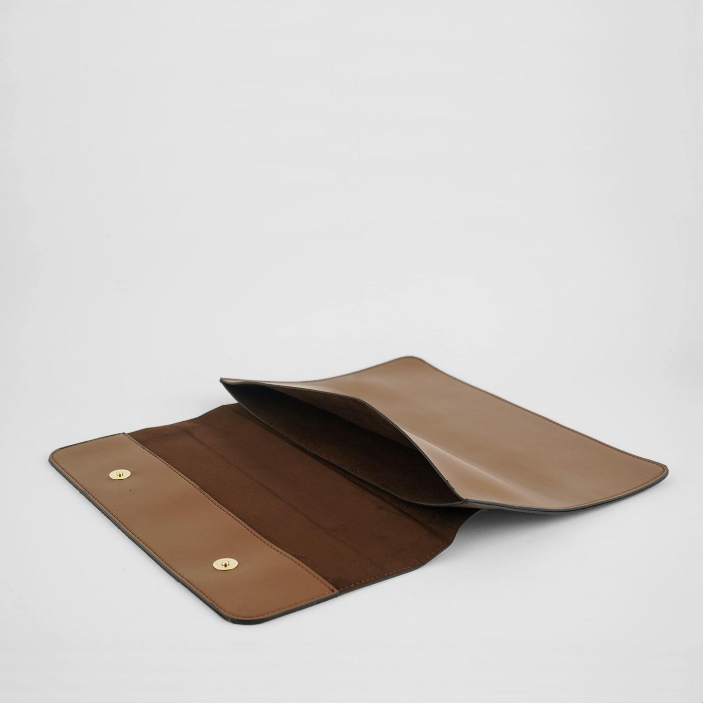 Macbook Sleeve Brown (13 inches) - astorebags.pk