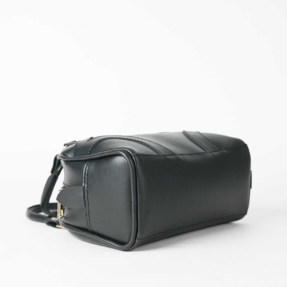 Mask Bag Black - astorebags.pk